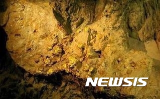 [퉁바이=신화/뉴시스] 중국 허난성 퉁바이현에 있는 라오완 금광. 자료사진