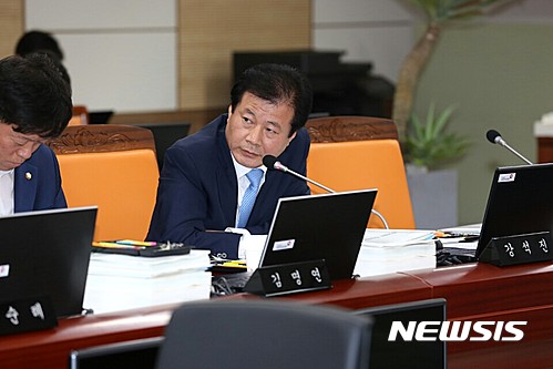 새누리당 강석진 의원