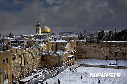 【예루살렘=AP/뉴시스】동예루살렘의 이슬람·유대교 공동성지 템플마운트(하람 알샤리프). 2016.10.15.