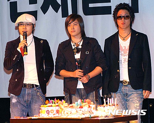 【서울=뉴시스】이성진·노유민·천명훈, 2005년 NRG 팬미팅(사진=뉴시스DB)