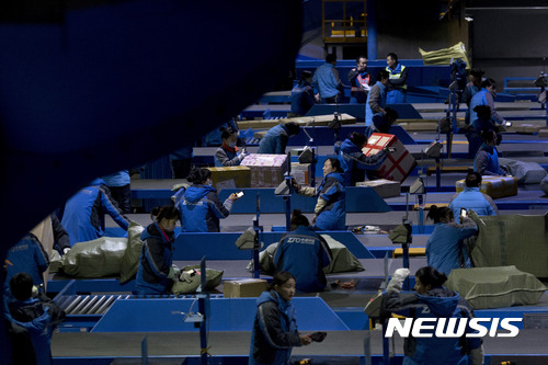 美 UN우편연합 탈퇴 경고…SCMP "미중갈등, 무역 영역 넘어서"