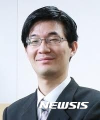 associate_pic