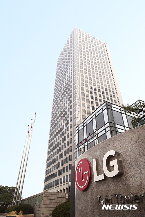 스마트폰 시장 본격 뛰어드는 구글…파트너 LG '복잡미묘'