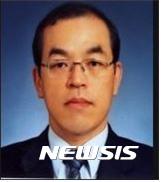 【대구=뉴시스】박준 기자 = 경북경찰청은 제29대 경북경찰청장으로 박화진(53)씨가 내정됐다고 29일 밝혔다. 박 청장은 대구 출신으로 계성고와 경찰대(2기)를 졸업 후 1986년 경찰에 입문했다. 2016.11.29(사진=경북경찰청 제공)&nbsp; photo@newsis.com 