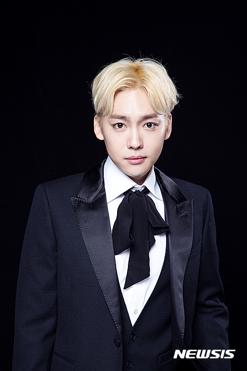 '위너' 김진우, 데뷔 5년만에 솔로가수 병행