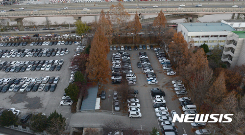 [서울=뉴시스]서울 강남구 삼성동 옛 서울의료원 부지 전경. 2016.12.01. stoweon@newsis.com