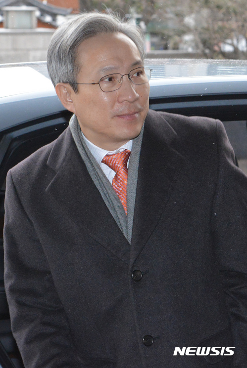 associate_pic3