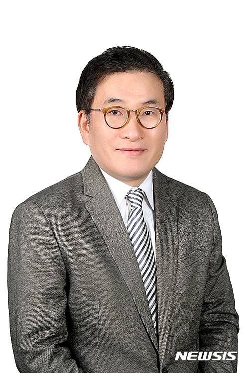 【서울=뉴시스】크리스티 코리아 이학준 대표