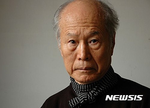 【서울=뉴시스】한국 실험미술 1세대 대표작가 이승택.사진=갤러리현대 제공.