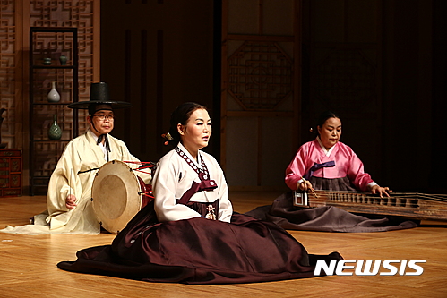 【서울=뉴시스】목요풍류 '수룡음'. 2017.02.14.(사진=국립국악원 제공) photo@newsis.com