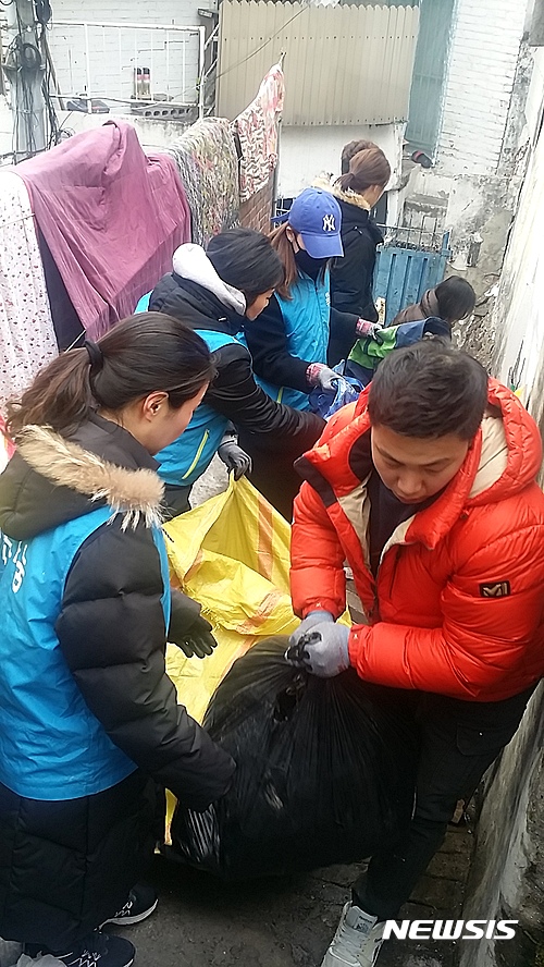 용산구, 저장강박증 가정 청소·치료 나선다