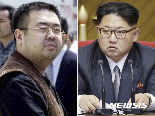 [AP/뉴시스]말레이시아에서 2017년 피살된 김정은 북한 국무위원장의 이복형이 사망하기 전 현지 단골 한식당 사장이 망명을 권유했으나, 그가 응하지 않았다고 25일 아사히신문이 보도했다. 사진은 지난 2001년 5월4일 일본 나리타 공항에서 베이징행 여객기에 탑승하기 전 김정남과 2016년 5월9일 평양에서 회의에 참석한 김 위원장의 모습. 2025.07.25.