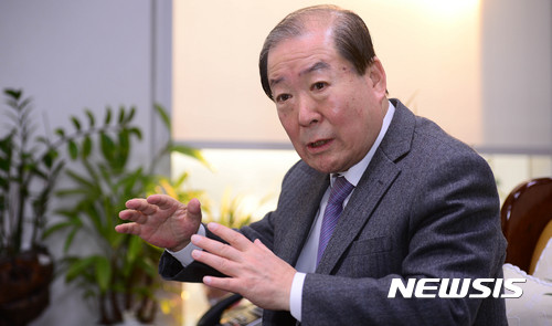 【서울=뉴시스】추상철 기자 =박홍섭 마포구청장이 21일 서울 마포구청 집무실에서 뉴시스와 인터뷰를 갖고 있다. 2017.02.28.  scchoo@newsis.com 