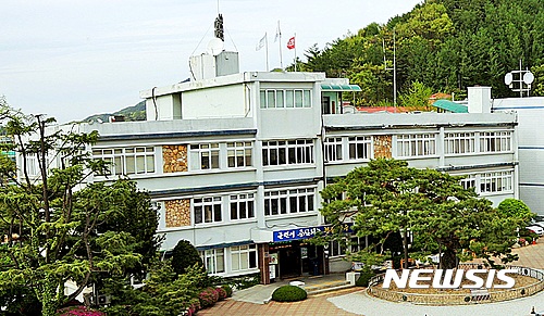 【장수=뉴시스】윤난슬 기자 =  전북 장수군은 오는 28일 2017년도 적용 개별주택가격을 공시한다고 27일 밝혔다.사진은 장수군청 전경. 2017.04.27.(사진=장수군 제공)   photo@newsis.com 