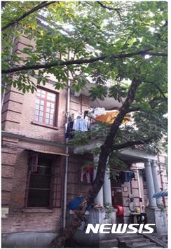 【서울=뉴시스】일제강점기 중국 광저우 대한민국임시정부 청사로 확인된 '동산백원' (사진=외교부 제공)