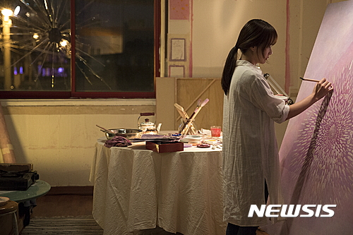 【서울=뉴시스】영화 '아티스트: 다시 태어나다'. 2017.2.28(사진=콘텐츠판다 제공) photo@newsis.com