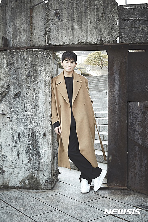 【서울=뉴시스】온주완, 뮤지컬 '윤동주, 달을 쏘다.' 주역. 2017.03.12.(사진 = 서울예술단 제공)&nbsp;&nbsp; photo@newsis.com