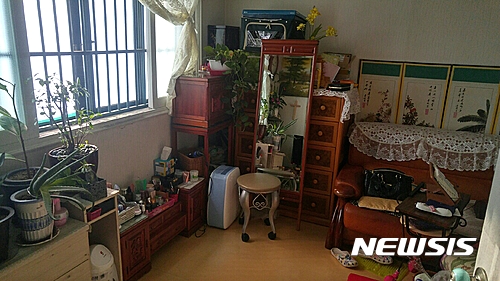 【서울=뉴시스】자연채광장치 설치 후 반지하방.&nbsp; (사진 = 강동구 제공)&nbsp; photo@newsis.cok