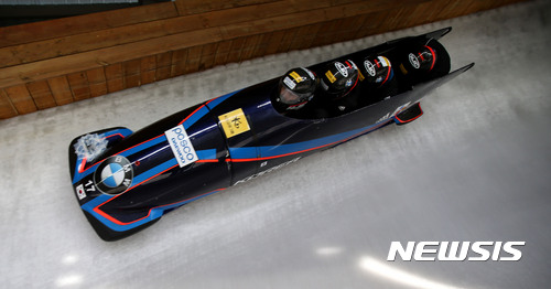 【평창=뉴시스】 앞부터 원윤종, 지훈, 김경현, 이경민