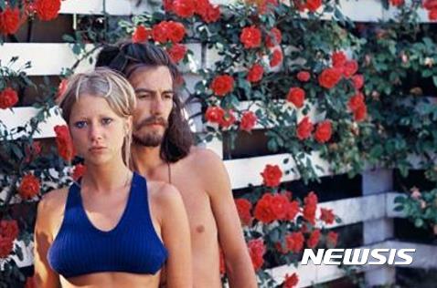 【서울=뉴시스】패티 보이드·조지 해리슨. 2017.04.04(사진 = BIG J Ent. 제공) photo@newsis.com