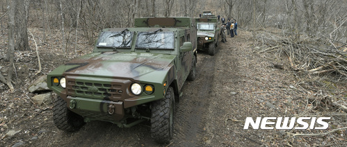 【서울=뉴시스】 '한국형 험비'라 불리는 신형 소형전술차량(KM1). (뉴시스DB)