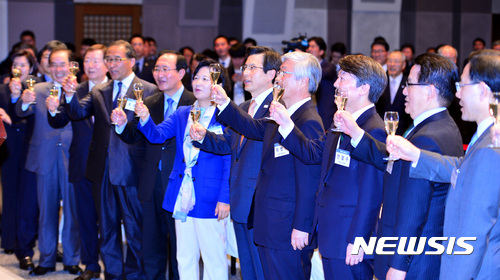 associate_pic3