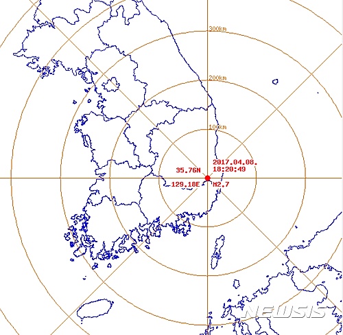 【경주=뉴시스】배소영 기자 = 8일 오후 6시20분께 경북 경주시 남남서쪽 9㎞ 지점에서 규모 2.7의 지진이 발생했다. 2017.04.08. (사진=대구기상지청 제공)  photo@newsis.com