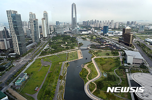 【서울=뉴시스】인천 연구수 송도 센트럴파크 전경 (제공 = 인천시)