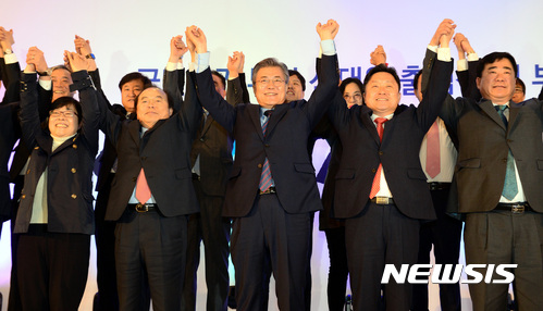 associate_pic3