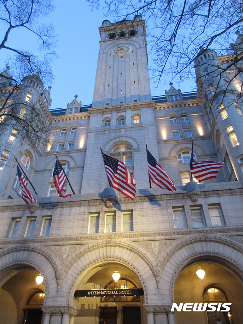 트럼프, 섹스·돈·러시아 '3대 스캔들'에 줄소송 몸살