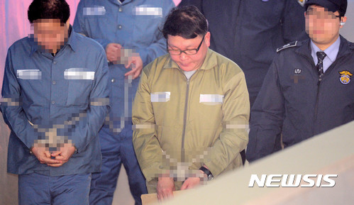 '정운호 억대 뒷돈' 김수천 부장판사, 항소심 징역 5년