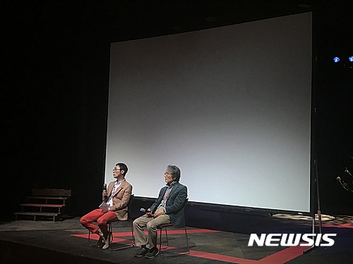 【서울=뉴시스】김성제 어린이청소년극연구소장·김윤철 국립극단 예술감독. 2017.05.02. 이재훈 기자 realpaper7@newsis.com