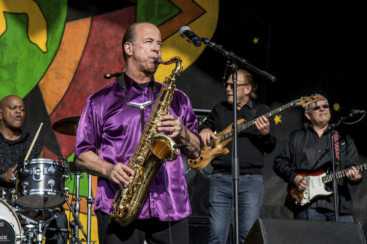 [뉴올리언스=AP/뉴시스] 타워 오브 파워 에밀리오 카스틸로