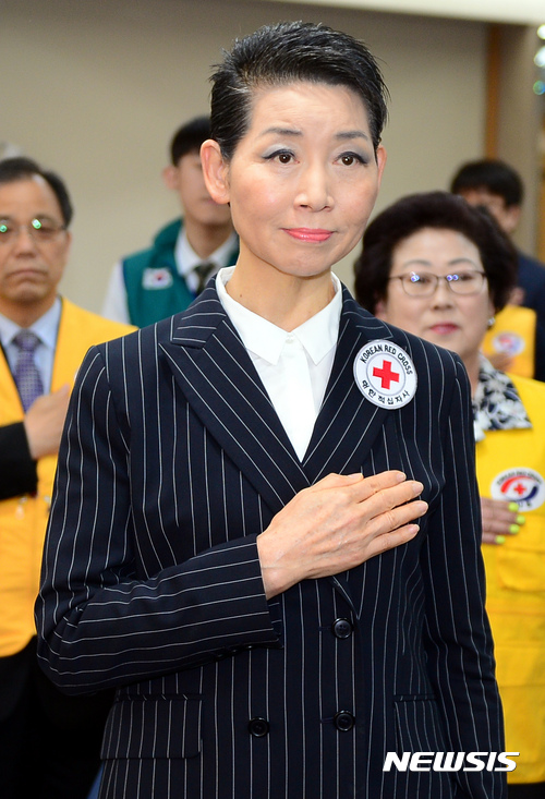 MCM김성주, 조사회피 꼼수논란 '확산'···협력사들 "사임 사실, 기사 보고 알아"