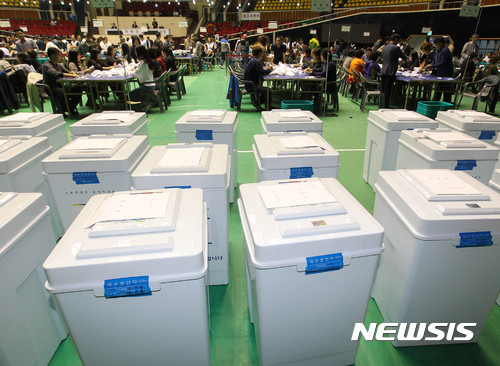 【제주=뉴시스】우장호 기자 =투표함. 2017.05.09. woo1223@newsis.com