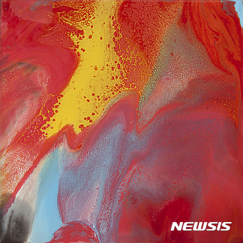 【서울=뉴시스】Visual Poetry, 80x80cm, mixed media on canvas, 2017