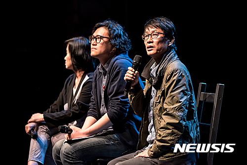 【서울=뉴시스】왼쪽부터 김미도 연극평론가, 김재엽 연출, 박근형 연출. 2017.05.13. (사진 = 서울문화재단 남산예술센터 제공) photo@newsis.com 