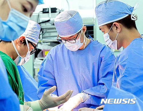 [기초생활보장 종합계획]저소득층 의료비 대폭 경감···의료비 최저선 보장