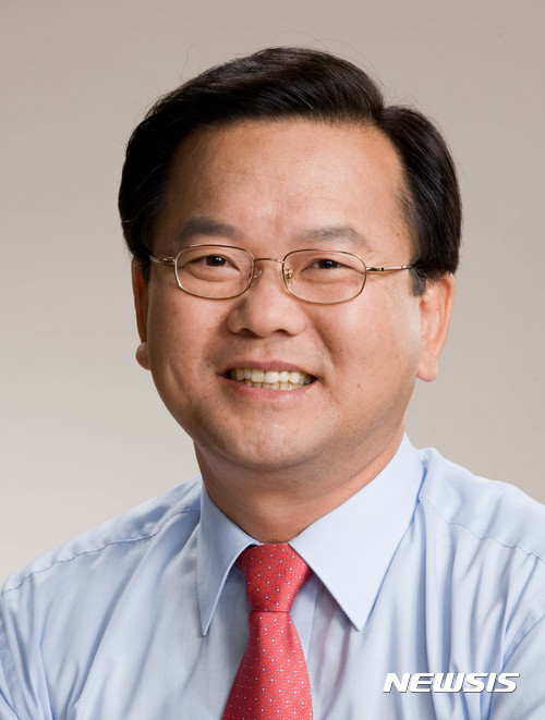 【서울=뉴시스】문재인 대통령 30일 오전 행정자치부 장관 후보자에 김부겸 의원을 내정했다. 2017.05.30. (사진=청와대 제공) photo@newsis.com