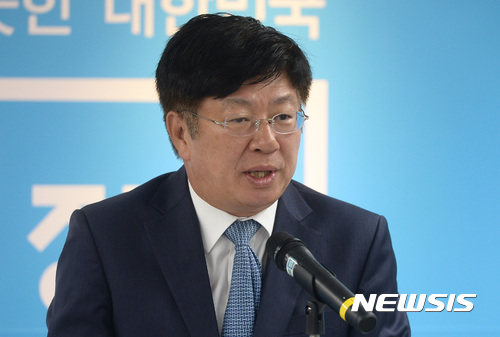 이종구 "추경 명분 없음 증명···삭감 추진"