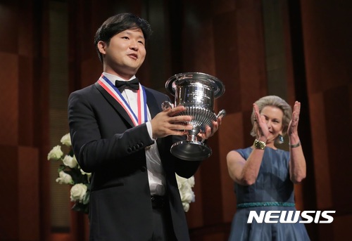 ·【서울=뉴시스】 선우예권, '반 클라이번 콩쿠르' 한국인 첫 우승 피아니스트. 2017.06.11. (사진 = 콩쿠르 홈페이지 제공) photo@newsis.com 