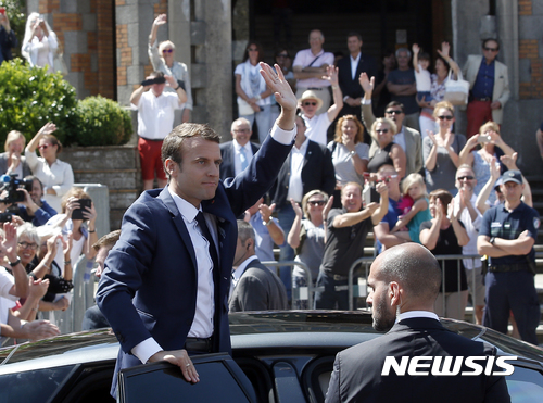 프랑스 사회당의 몰락···24년來 최악 총선 성적에 '망연자실'