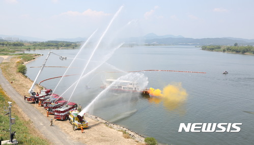 방재선박·드론 뜬다, 낙동강 수질오염사고 대비 훈련