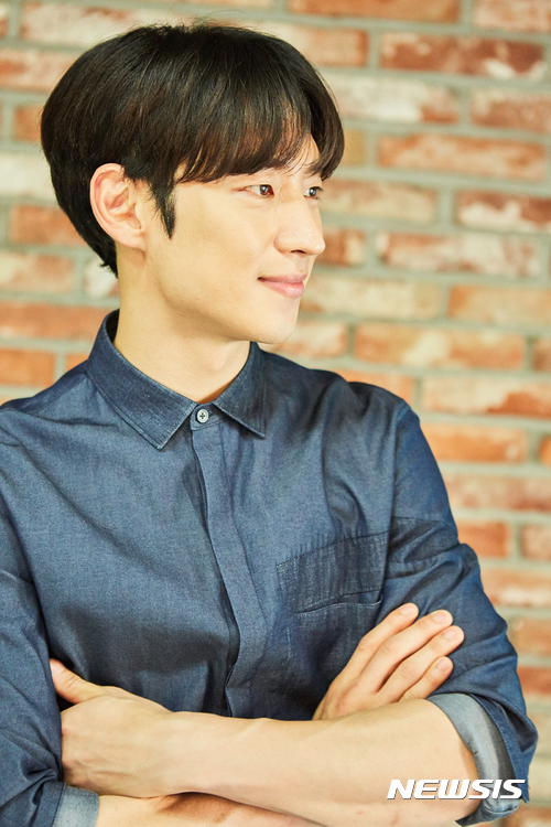 "인물 자체가 엄청난 과제였죠"···독립운동가 '박열'로 변신한 이제훈