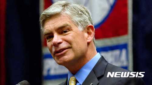 하커 연은 총재 "경제위기 대비한 금리인상·자산축소 필요"