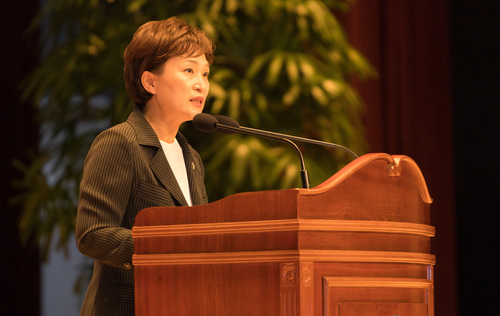 동서고속도로 개통식…김현미 "서울-양양 1시간반이면 오가·평창올림픽 개최 도움"