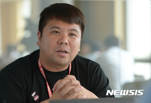 【서울=뉴시스】조수정 기자 = 종합숙박 온오프라인 연계서비스 '여기어때' 최치영 프랜차이즈사업부문장이 뉴시스와 인터뷰 하고 있다. chocrystal@newsis.com