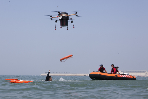 올여름 해수욕장에 '드론' 뜬다···실시간 '인명 구조'
