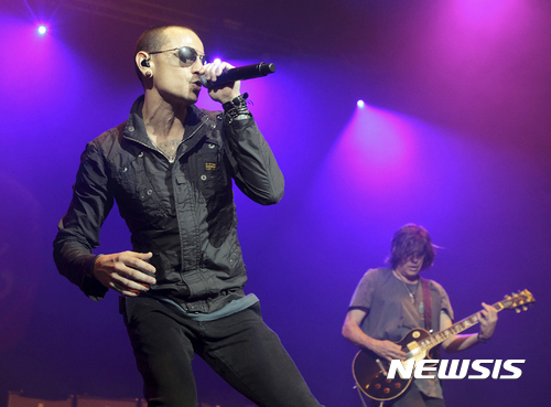 '린킨 파크' 보컬 체스터 베닝턴 사망···자살 추정