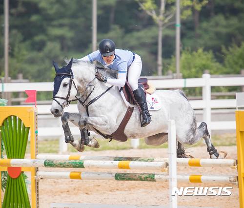 '경상북도지사배 전국 승마대회' 상주서 개막